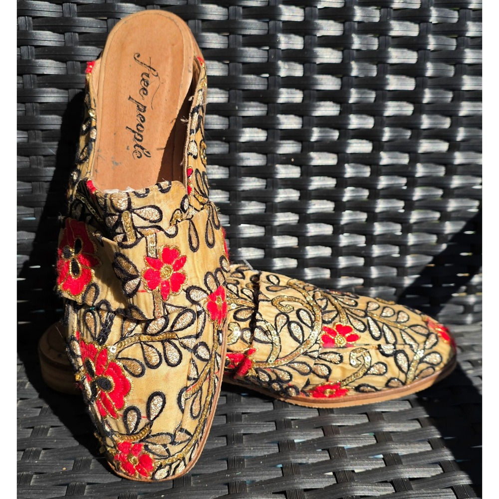 Boho Chic FP Embroidered Floral Sequin Mules Gold Red Black Flats Spain 38